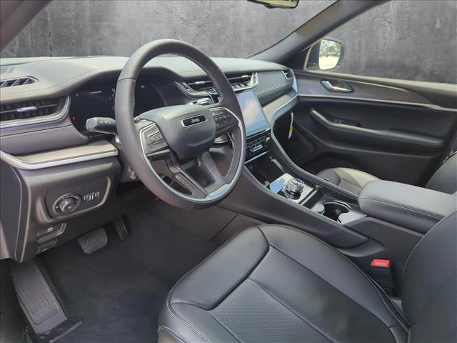 2025 Jeep Grand Cherokee GRAND CHEROKEE L LIMITED 4X2
