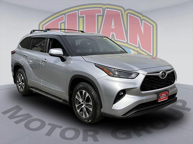 2022 Toyota Highlander XLE [19]