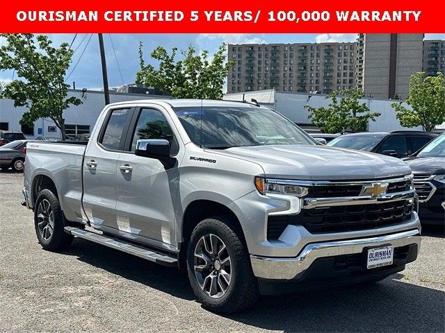 2022 Chevrolet Silverado 1500 4WD Double Cab Standard Bed LT with 2FT