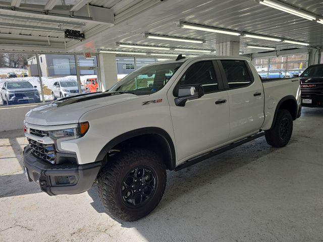 2023 Chevrolet Silverado 1500 4WD Crew Cab Short Bed ZR2
