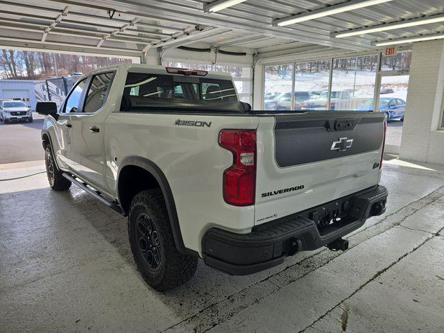 2023 Chevrolet Silverado 1500 4WD Crew Cab Short Bed ZR2