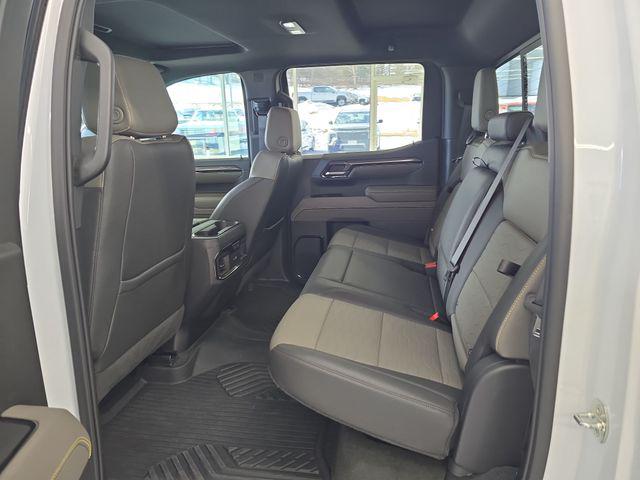 2023 Chevrolet Silverado 1500 4WD Crew Cab Short Bed ZR2