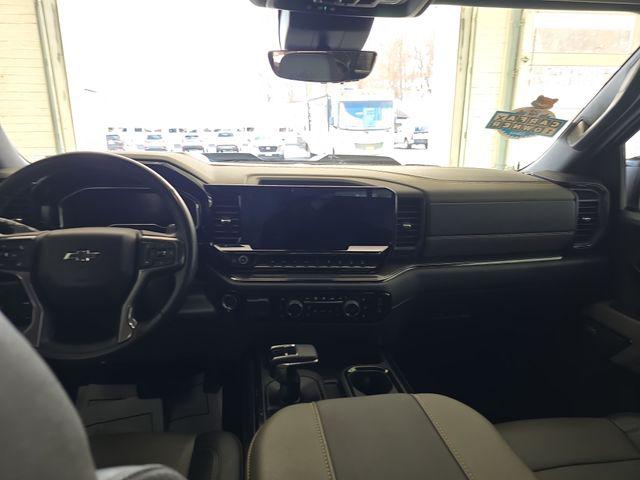 2023 Chevrolet Silverado 1500 4WD Crew Cab Short Bed ZR2
