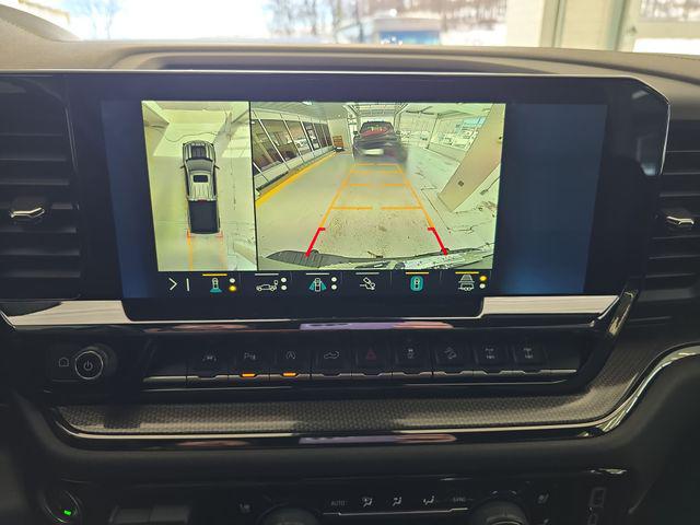 2023 Chevrolet Silverado 1500 4WD Crew Cab Short Bed ZR2
