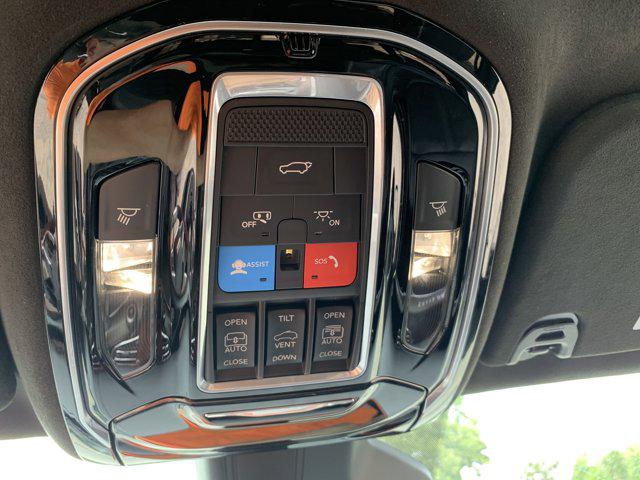 2022 Jeep Grand Wagoneer Series II 4x4