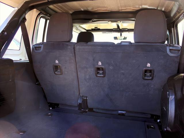2023 Jeep Wrangler 4-Door Sahara