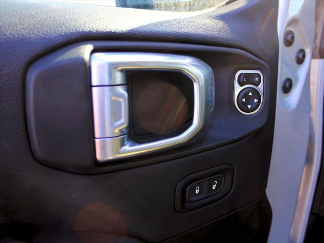 2023 Jeep Wrangler 4-Door Sahara