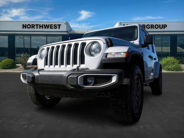 2023 Jeep Wrangler 4-Door Sahara