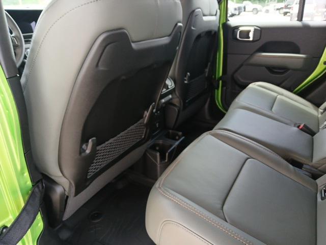2025 Jeep Gladiator GLADIATOR MOJAVE X 4X4