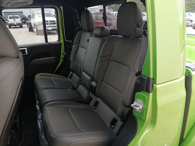 2025 Jeep Gladiator GLADIATOR MOJAVE X 4X4