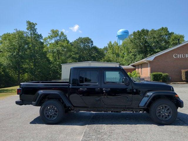 2025 Jeep Gladiator GLADIATOR SPORT S 4X4