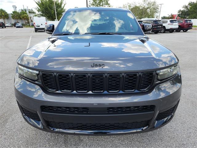 2025 Jeep Grand Cherokee GRAND CHEROKEE L ALTITUDE 4X2