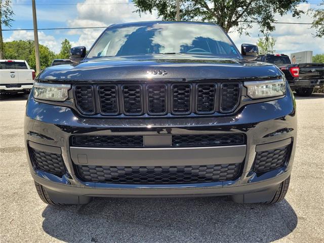 2025 Jeep Grand Cherokee GRAND CHEROKEE L ALTITUDE 4X2 2025 Jeep Grand Cherokee GRAND CHEROKEE L ALTITUDE 4X2