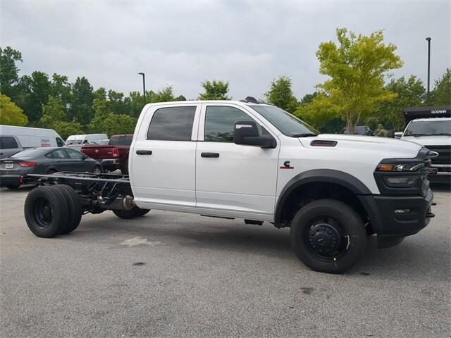 2025 RAM Ram 4500 Chassis Cab RAM 4500 TRADESMAN CHASSIS CREW CAB 4X4 60 CA