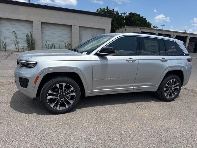 2025 Jeep Grand Cherokee GRAND CHEROKEE OVERLAND 4X4