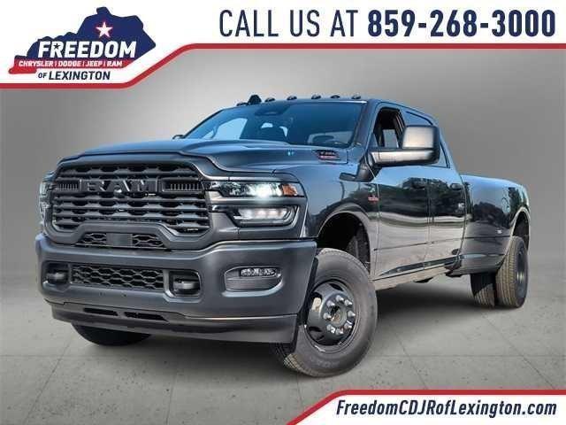 2025 RAM Ram 3500 RAM 3500 TRADESMAN CREW CAB 4X4 8 BOX