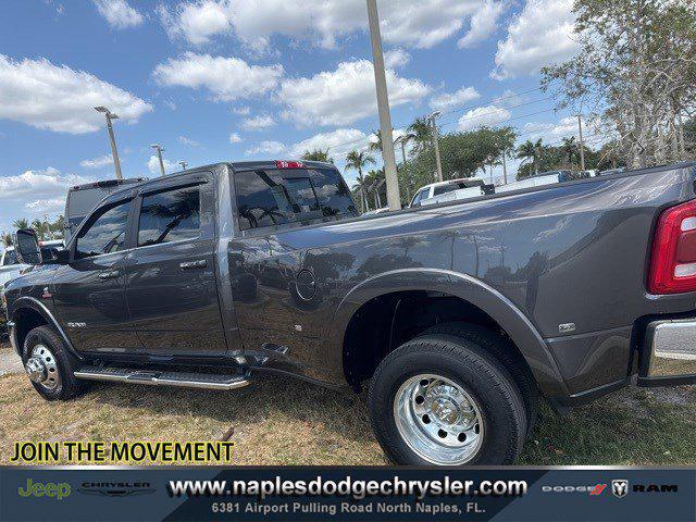 2022 RAM 3500 Laramie Crew Cab 4x4 8 Box