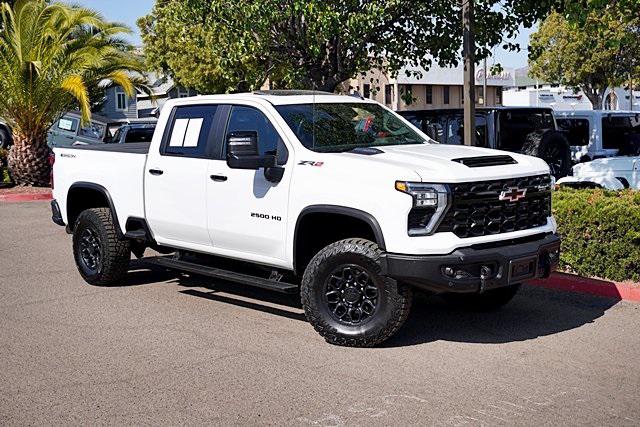 2025 Chevrolet Silverado 2500HD 4WD Crew Cab Standard Bed ZR2