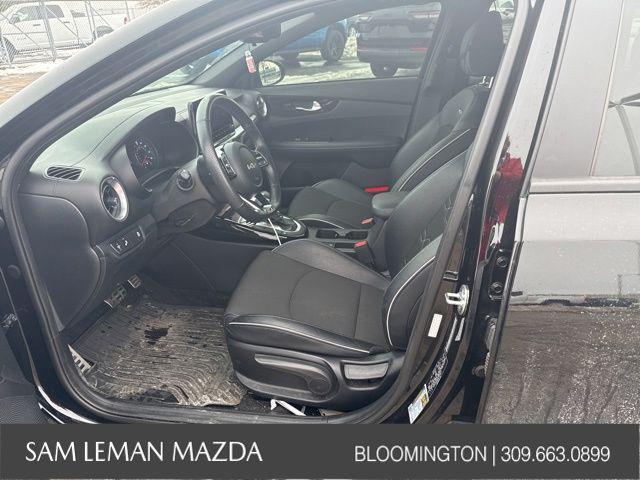 2022 Kia Forte GT-Line 2022 Kia Forte GT-Line