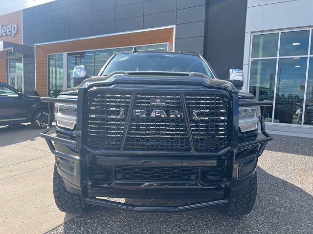2024 RAM Ram 3500 RAM 3500 LARAMIE CREW CAB 4X4 64 BOX