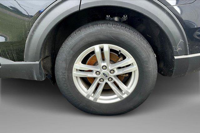 2023 Ford Explorer Base