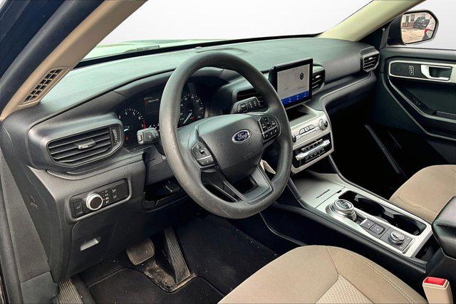 2023 Ford Explorer Base