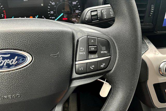 2023 Ford Explorer Base
