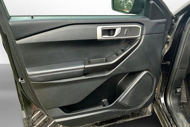 2023 Ford Explorer Base