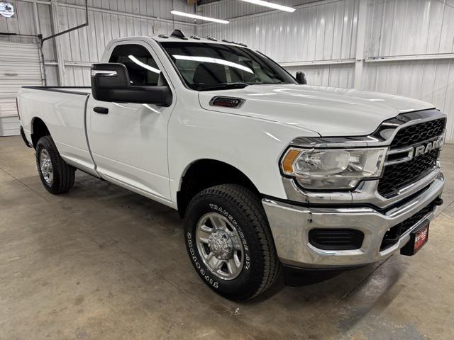 2024 RAM 2500 Tradesman Regular Cab 4x4 8 Box
