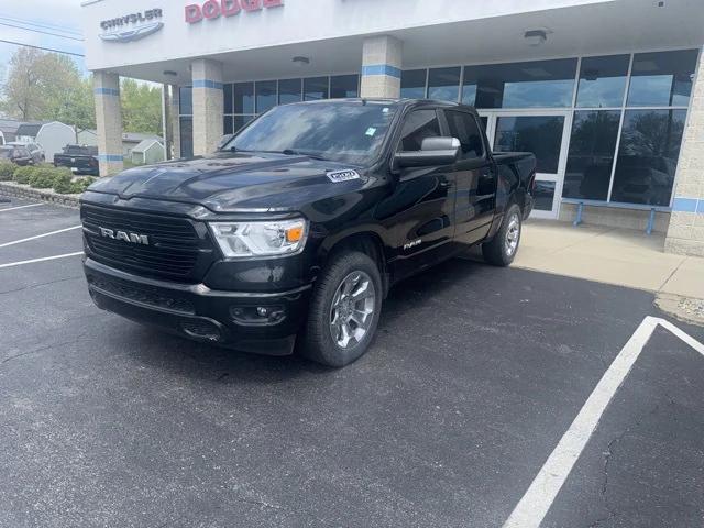 2019 RAM 1500 Big Horn/Lone Star Crew Cab 4x4 57 Box