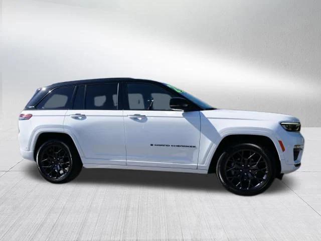 2025 Jeep Grand Cherokee GRAND CHEROKEE SUMMIT 4X4