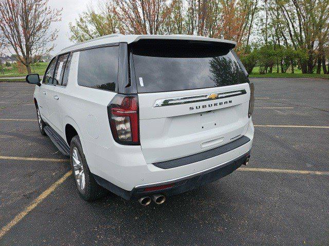2023 Chevrolet Suburban 4WD Premier