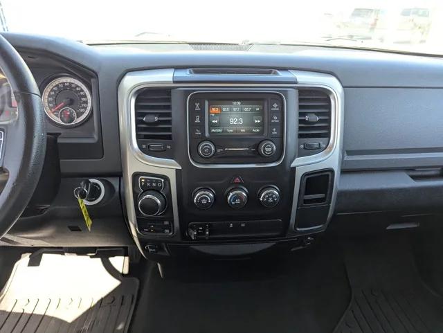 2018 RAM 1500 SLT Quad Cab 4x4 64 Box