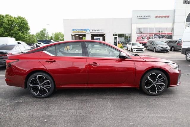 2023 Nissan Altima SR FWD