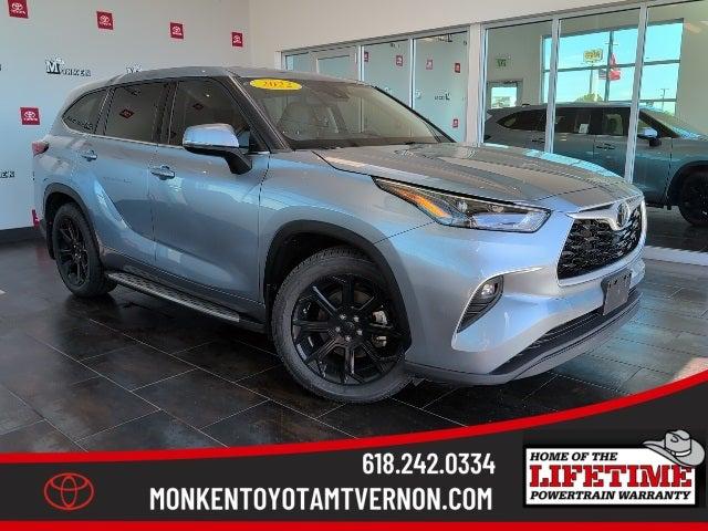 2022 Toyota Highlander LE