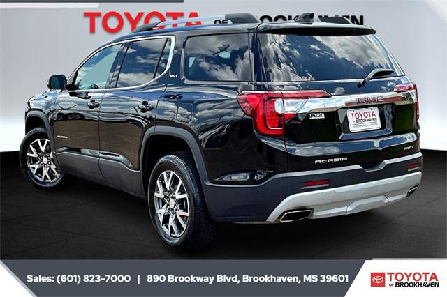 2023 GMC Acadia AWD SLT