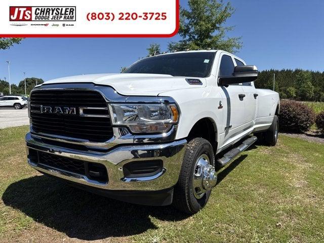 2021 RAM 3500 Tradesman Crew Cab 4x4 8 Box