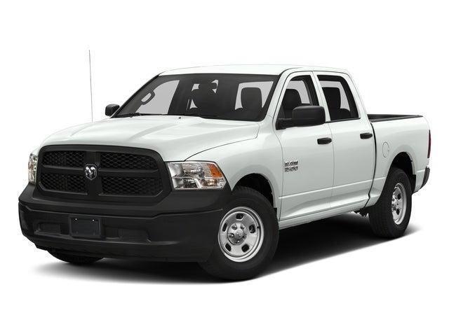 2017 RAM 1500 Tradesman Crew Cab 4x4 57 Box