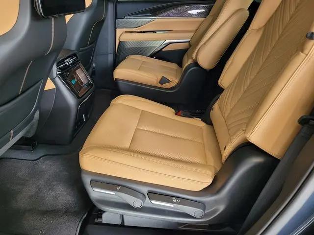 2025 Cadillac Escalade Sport 2 AWD