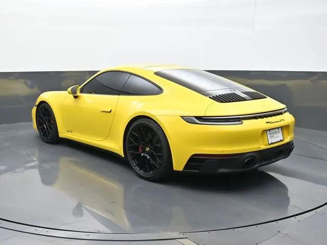2024 Porsche 911 Carrera 4 GTS