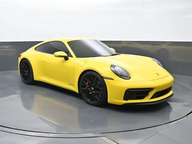 2024 Porsche 911 Carrera 4 GTS