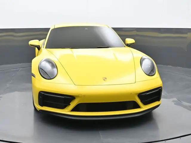 2024 Porsche 911 Carrera 4 GTS