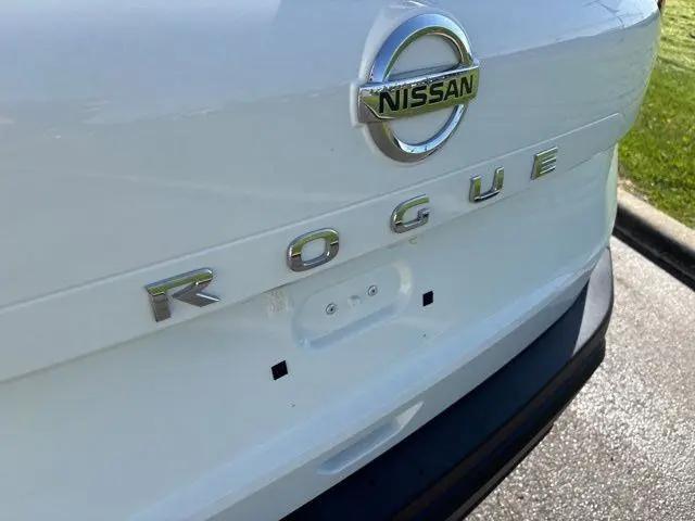 2021 Nissan Rogue S FWD