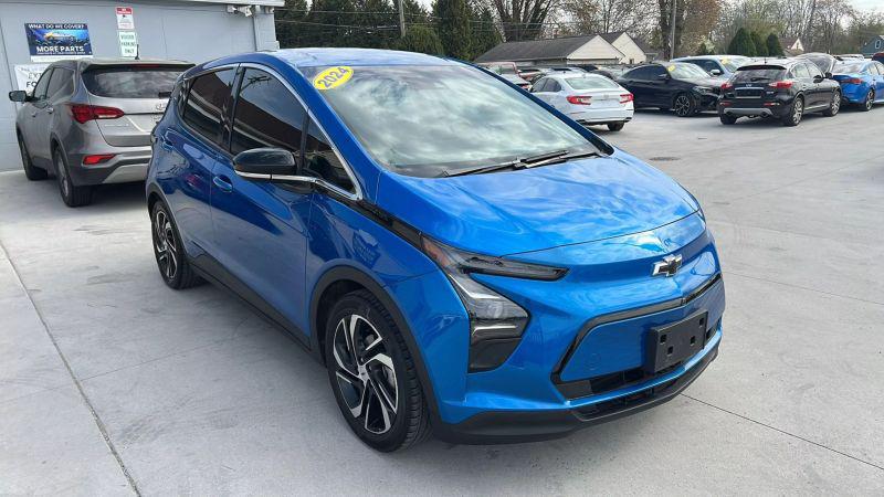 2023 Chevrolet Bolt EV FWD 2LT