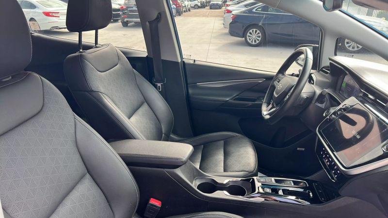 2023 Chevrolet Bolt EV FWD 2LT