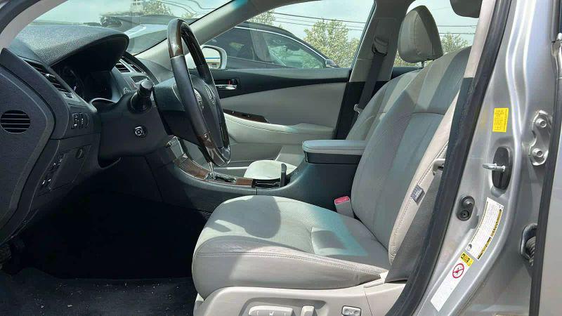 2011 Lexus ES 350 350