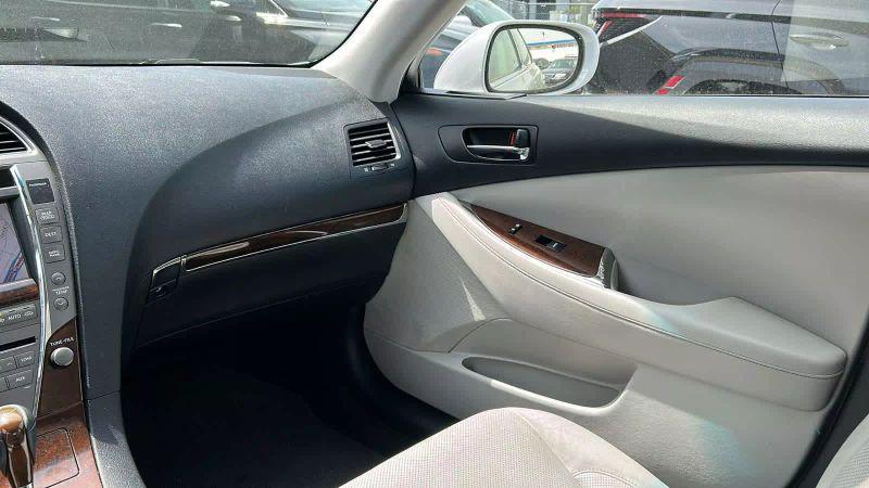 2011 Lexus ES 350 350