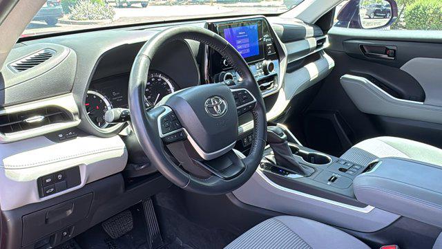 2023 Toyota Highlander L