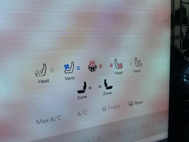 2025 RAM 1500 Laramie Crew Cab 4x4 57 Box