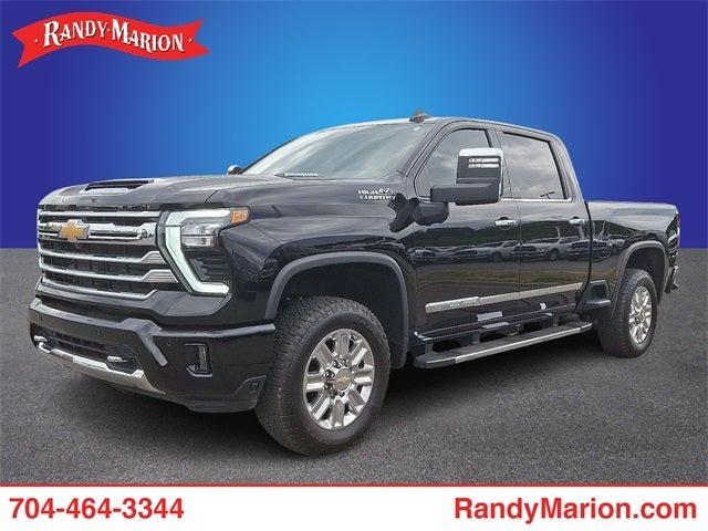 2025 Chevrolet Silverado 2500HD 4WD Crew Cab Standard Bed High Country